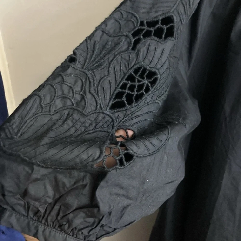 3-19 H&M Black Kaftan Dress Medium embroidered Full Boho Lagenlook Cotton - Picture 3 of 4